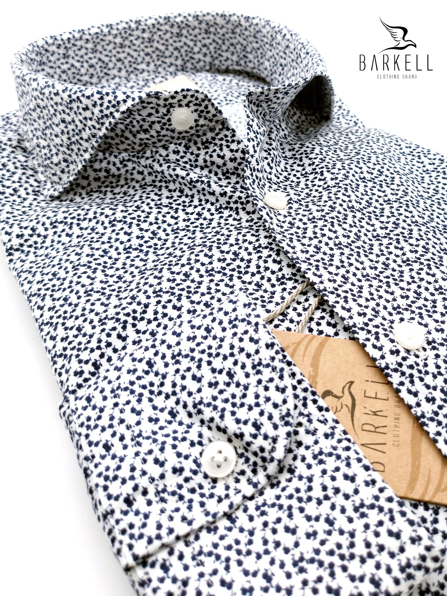 Camicia in Cotone Fantasia Fiorellini Blu Fondo Bianco Collo Francese Cutaway