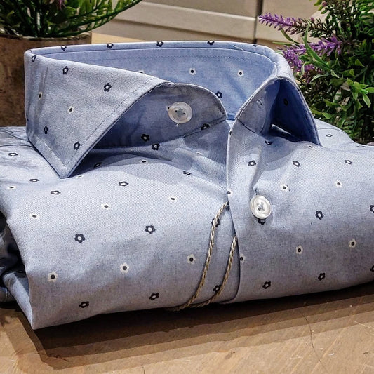 Camicia in Cotone Oxford Pinpoint Fantasia Fiore Multicolor Fondo Azzurro Collo Francese Spread