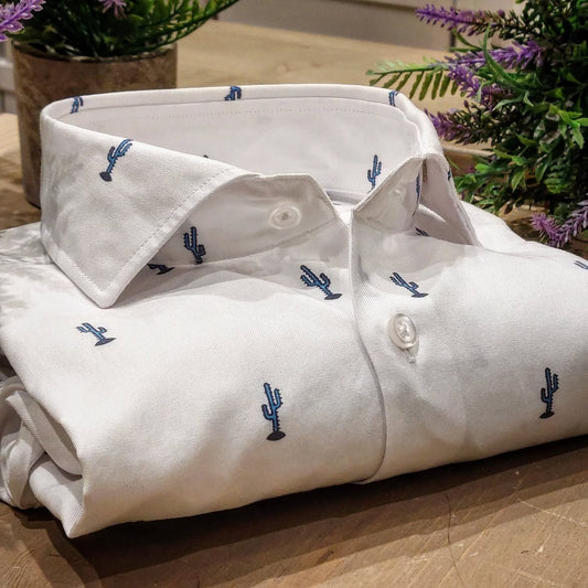 Camicia in Cotone Oxford Pinpoint Fantasia Cactus Blu Fondo Bianco Collo Francese Spread