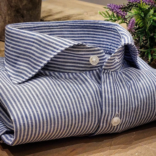 Camicia in Misto Lino Rigato Blu e Bianco Collo Francese Cutaway