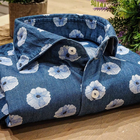 Camicia in Jeans Fantasia Fiori Azzurri Fondo Stone Denim Medio Collo Francese Cutaway