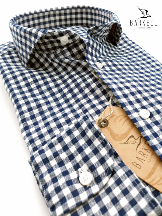 Camicia in Misto Lino Quadro Blu e Bianco Collo Francese Cutaway