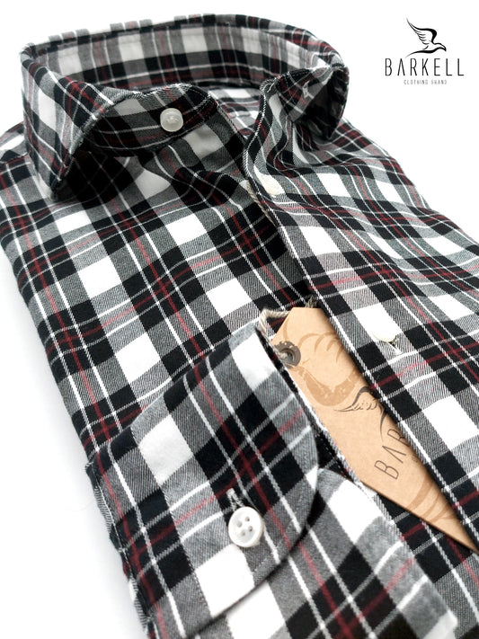 Camicia in Cotone Flanellato Quadro Nero e Bordò Collo Francese Cutaway