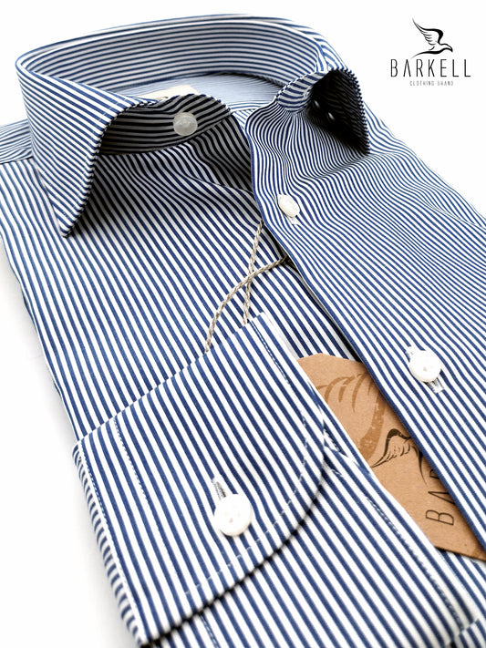 Camicia in Cotone Rigata Bianca e Blu Collo Francese