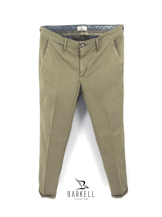 Pantalone Salvia Modello Chinos in Cotone Raso