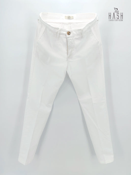 Pantalone Bianco Modello Chinos in Cotone Raso